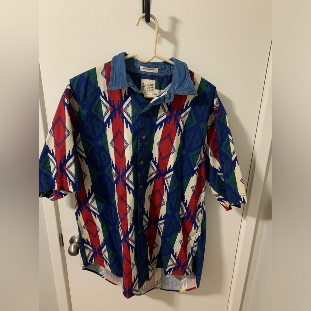 VINTAGE Arrow River Brand
